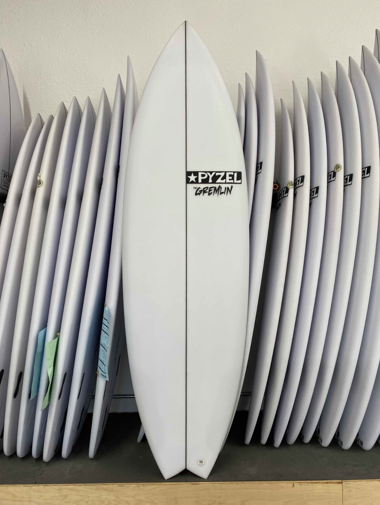 5'0 Pyzel gremlin 手渡し希望 PYZEL GREMLIN – Surf House Dubai